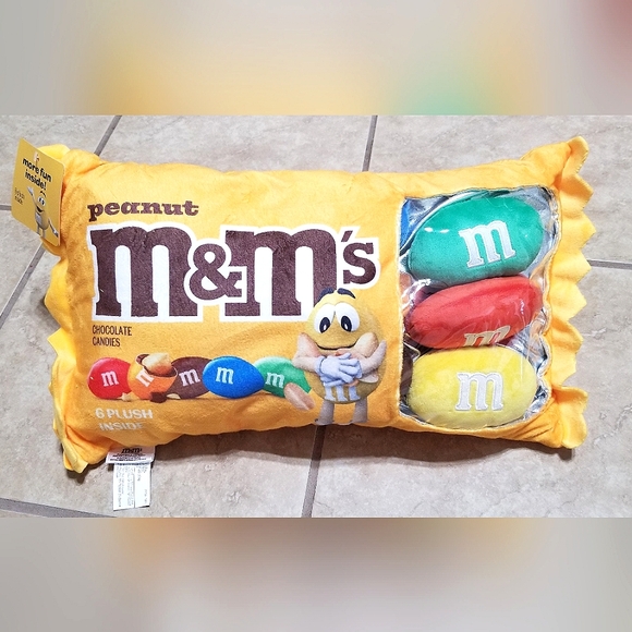 Peanut M&M's 17 Inch Plush - Picture 1 of 3